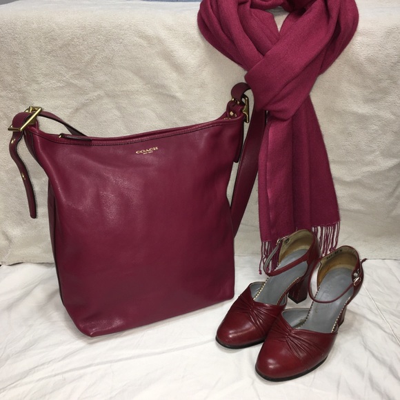 Restored: Vintage 70s Leather Heels - Picture 9 of 9